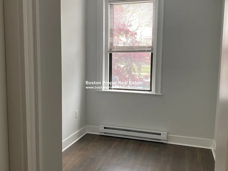 81 Park Dr #1 — Photo 7