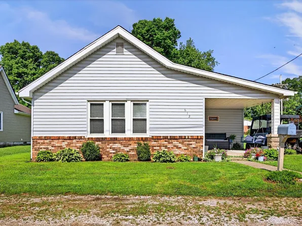 612 S Lewis St, Bloomfield, IN 47424