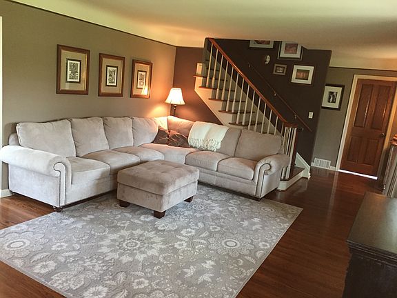 4th image of 2440 Saint Joseph St