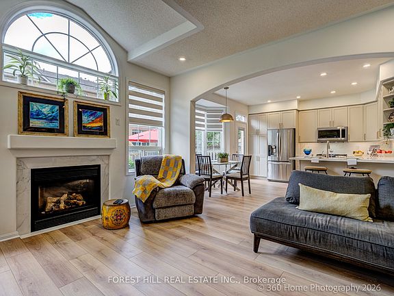 2nd image of 1148 Barclay Cir