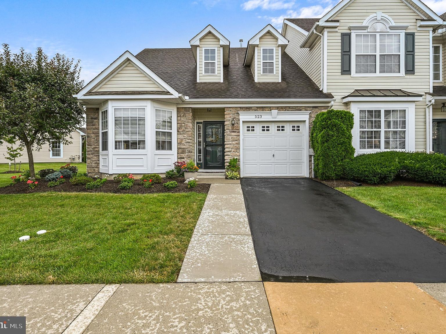 523 Harvest Dr, Blandon, PA 19510 Zillow