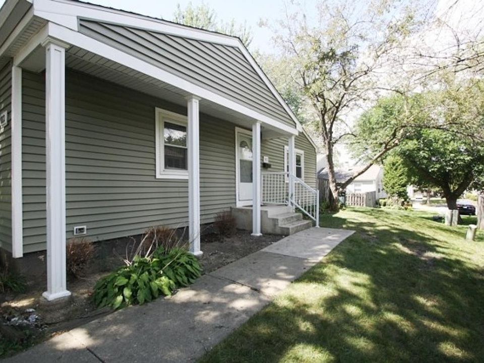 1st image of 1812 Carlisle Ct
