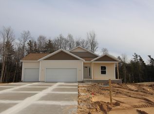 6046 Sturgeon Run, Muskegon, MI 49444