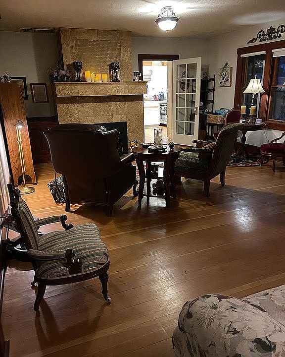 Living room/ pellet stove