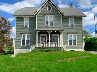 335 Raymond St #1, Elgin, IL 60120