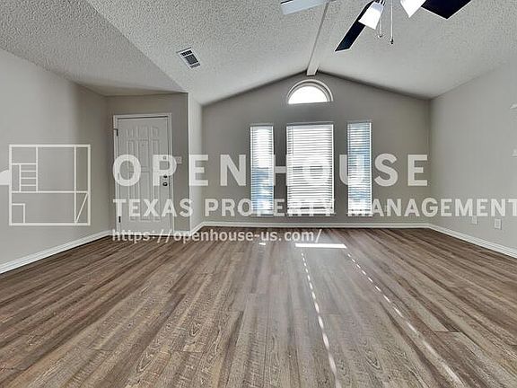 4th image of 6006 Lavaca Dr