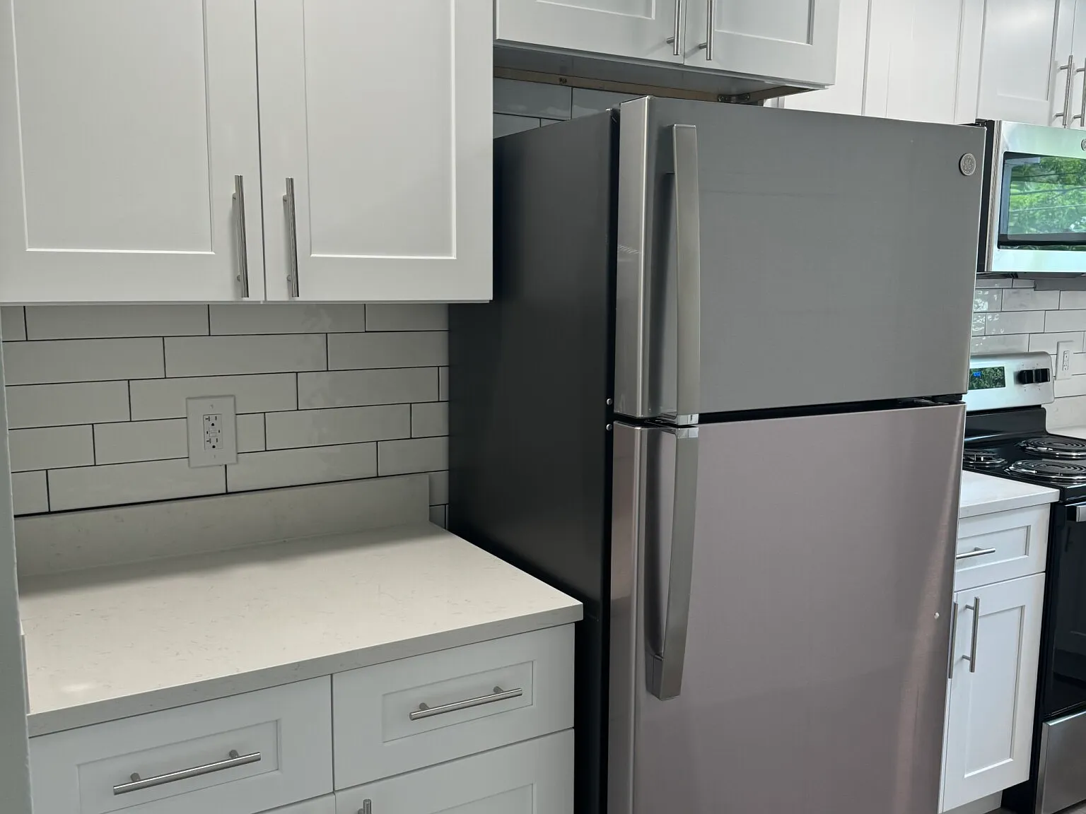 2 bed, 1.0 bath, $2,000 — Photo 4