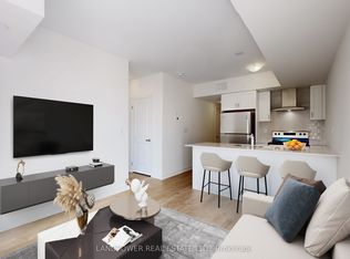 60 Elizabeth St S #3305, Richmond Hill, ON L4C 5W2