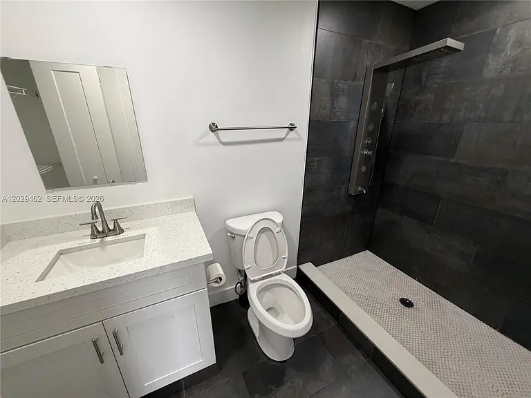 4850 SW 26th Ave #4 — Photo 9