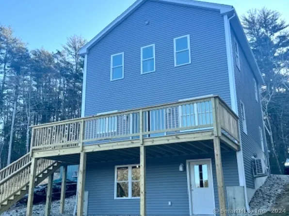 46 Logee Road, Thompson, CT 06277