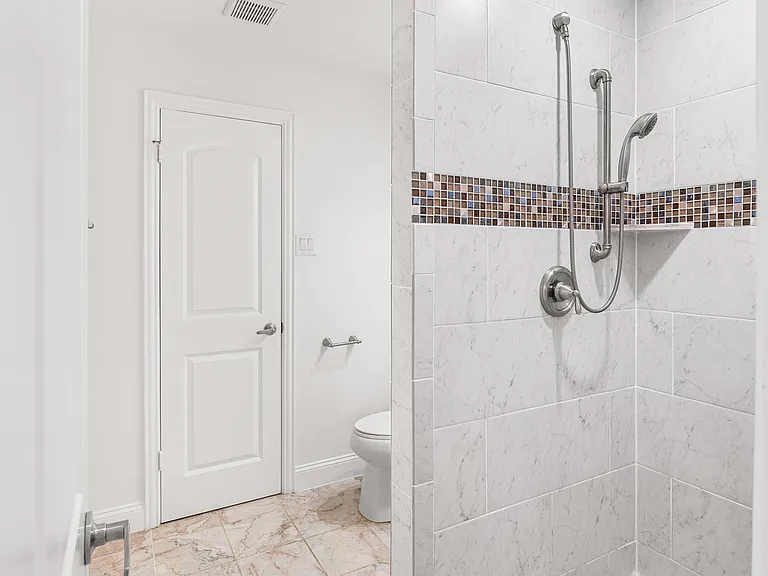 739 Snowden Dr — Photo 15