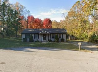 153 Briarwood Cir, Carrollton, KY 41008