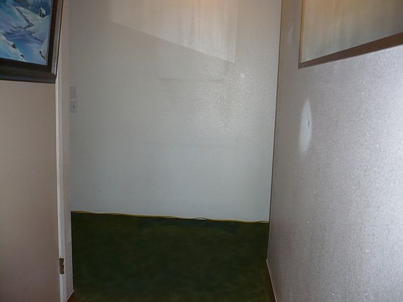 4th image of 5837 Christopher Dr