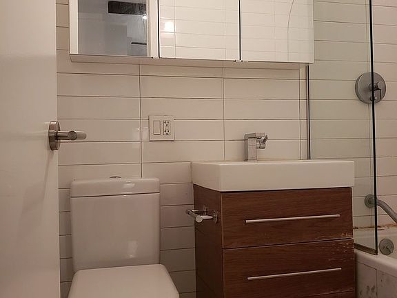 5th image of 425 3rd Ave #7J
