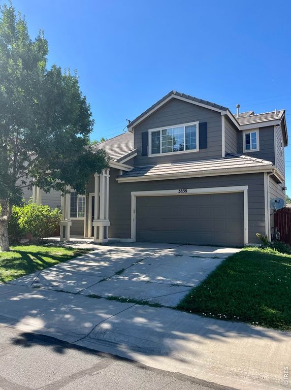3838 Gardenwall Ct