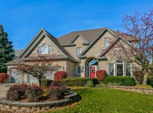 2551 Dewes Ln, Naperville, IL