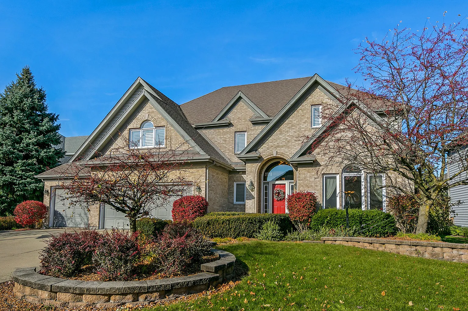2551 Dewes Ln photo 1