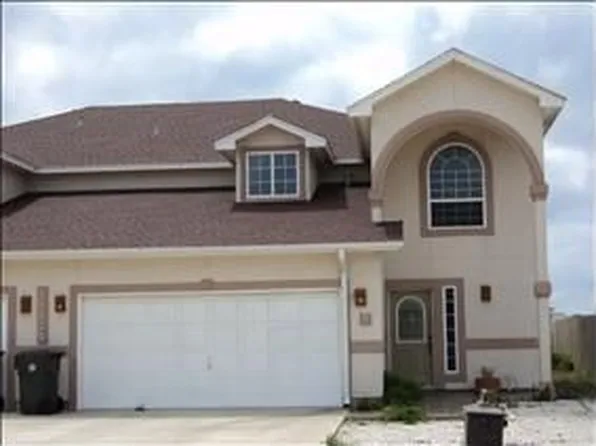 15525 Cruiser St #2, Corpus Christi, TX 78418