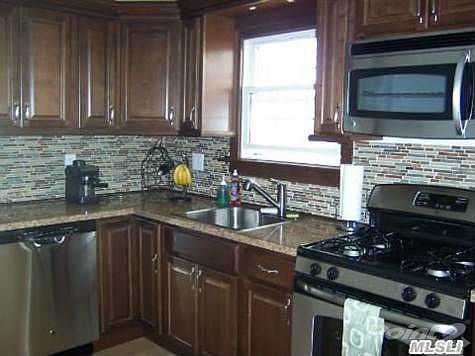 4th image of 2429 Wilshire Ln
