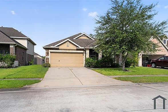 1st image of 15011 Sun Glaze Dr
