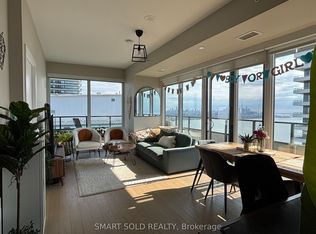 30 Shore Breeze Dr #4315, Toronto, ON M8V 0J1