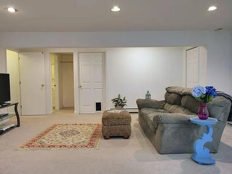 N6 Stonehedge Dr — Photo 10