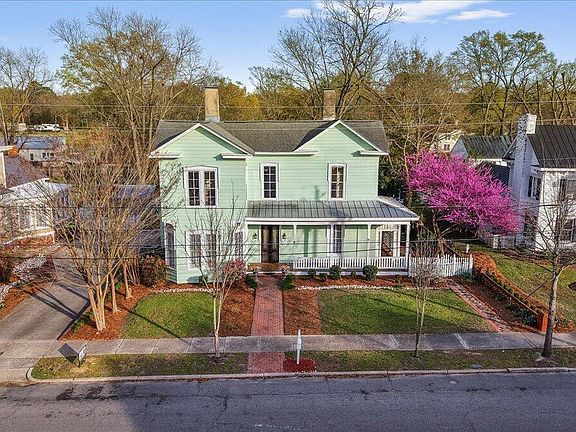 14th image of this home