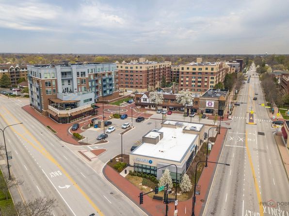 519 W Central Rd APT 1B, Mount Prospect, IL 60056