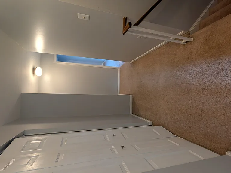 5612 Sutherland Ct — Photo 21