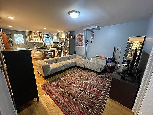 1st image of 297 Wythe Ave APT 1
