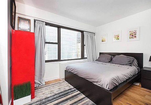 3rd image of 279 E 44th St APT 11N