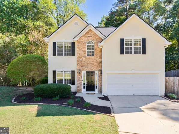 906 Wandering Vine Dr SE, Mableton, GA 30126