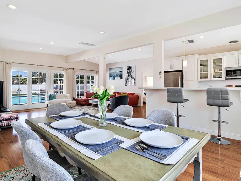 2716 Anza Trl — Photo 10