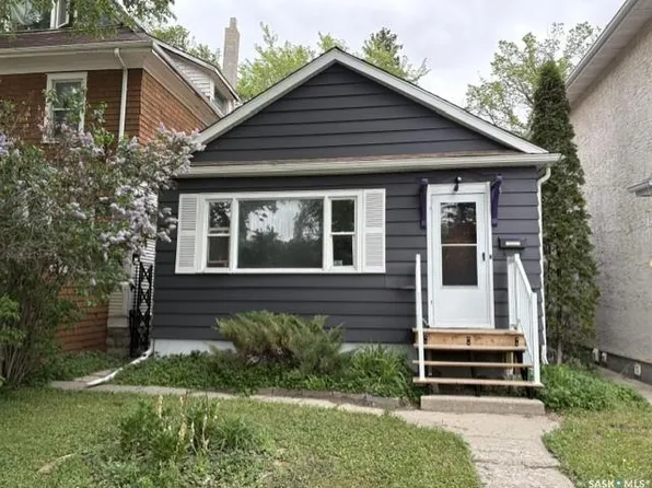 2047 Retallack STREET, Regina, SK S4T 2K3