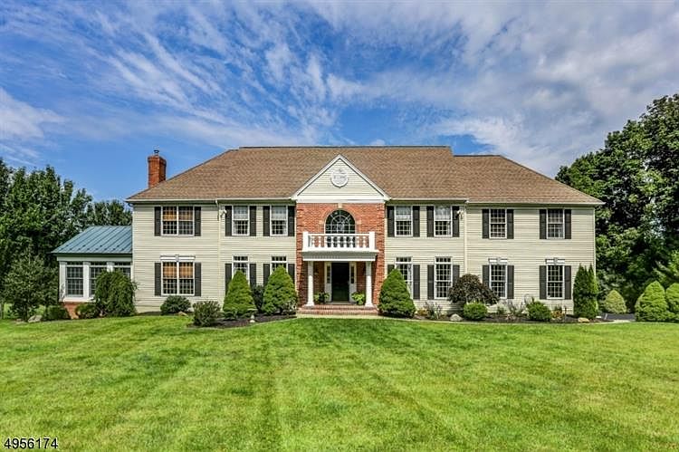 1st image of 49 Asbury Rd