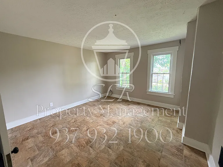 617 Saint Paul Ave — Photo 10