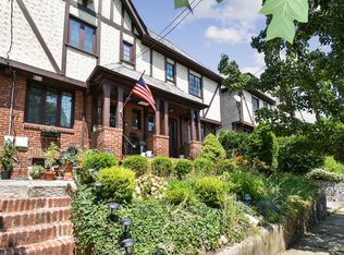 5 Hillside Ave, Pelham, NY 10803