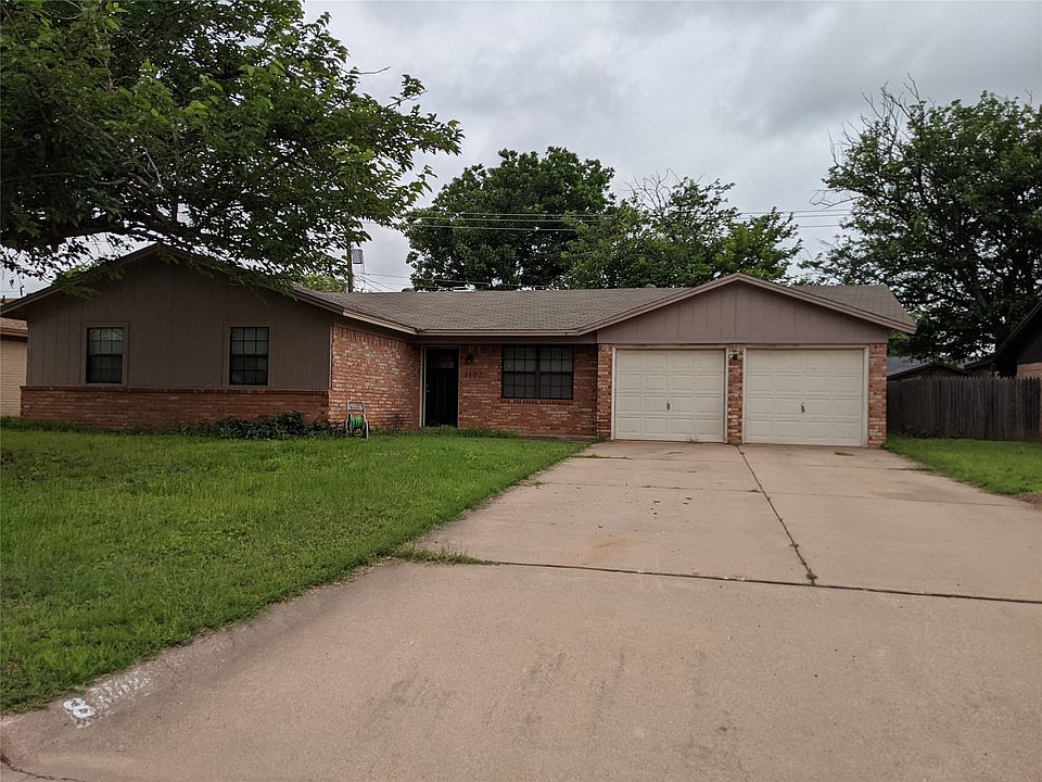 1st image of 3102 Wyndrock Dr