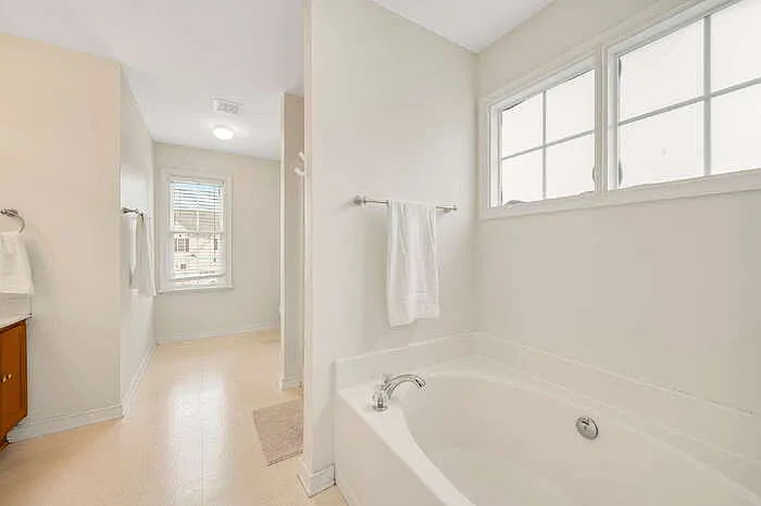 607 Green Garden Cir — Photo 28