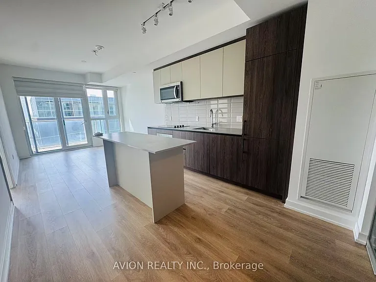 150 Logan Ave #545 — Photo 7