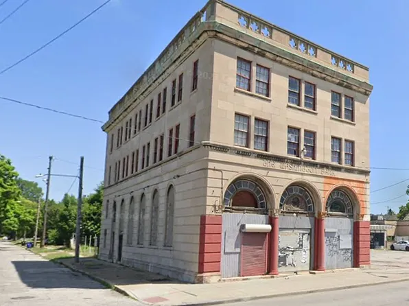 8017 Superior Ave, Cleveland, OH 44103