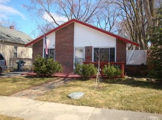 3536 Royal Ave, Berkley, MI 48072