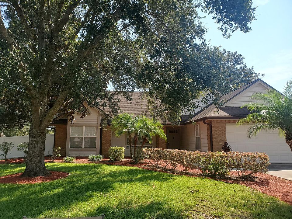 1st image of 601 Aggie Dr