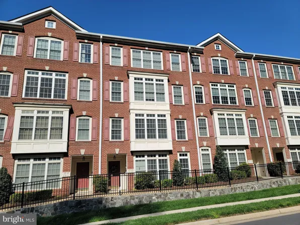 4537 Whittemore Pl #1521, Fairfax, VA 22030