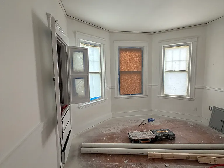 175 Belmont St #3 — Photo 5