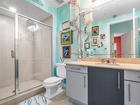 4th image of 365 SE 6th Ave APT 206