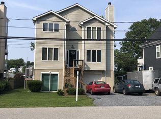 1316 Washington Dr, Annapolis, MD