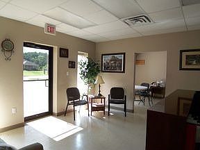 2nd image of 150 Pinegrove Dr