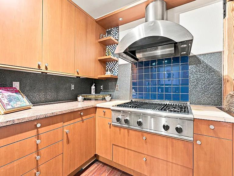 551 Aspen Dr — Photo 22