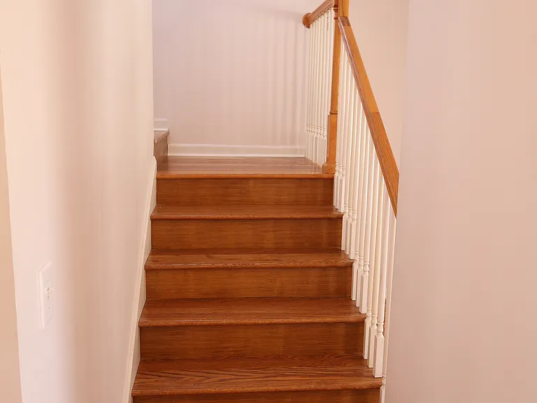7109 Still Spring Hollow Dr — Photo 20